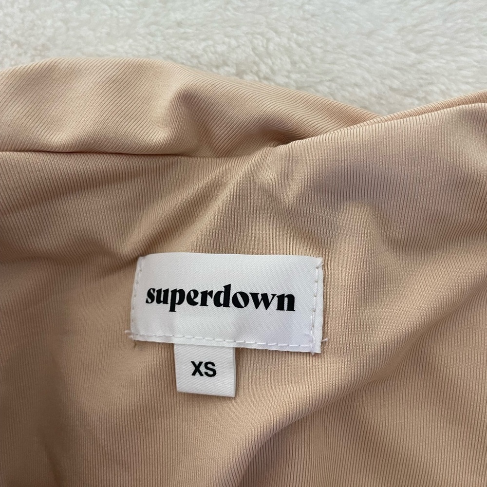 Superdown Carlyn Off-Shoulder Ruched Tan Mini Dress - Picture 8 of 10